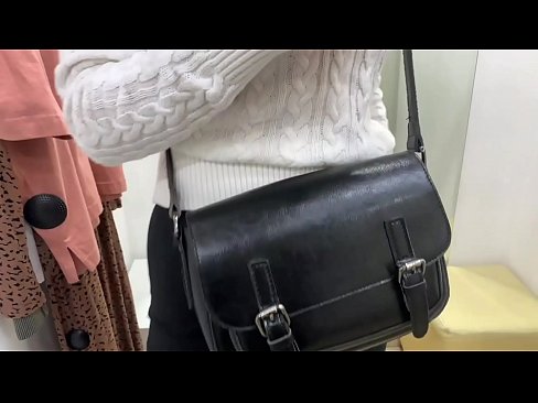 ❤️ Vieša jaunos kalės FeralBerry masturbacija su dildo aprangos kambaryje ❤❌ Porno prie lt.hentaibar.ru ❌